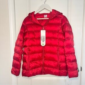 32 Degrees Heat red lightweight packable puffer jacket.